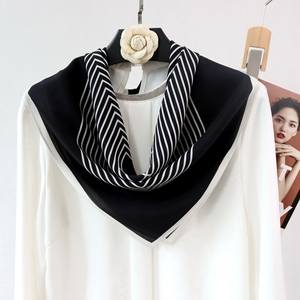 Sciarpa Nera in Seta Crepe de Chine Leggera e Trasparente per Primavera Estate, Minimalista ed <span class=keywords><strong>Elegante</strong></span> - Product Image 6