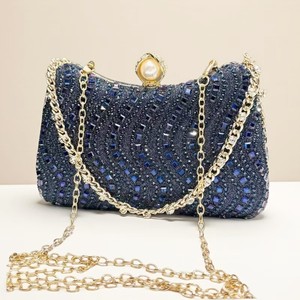 Sac à main de soirée de haute qualité pour femmes, pour mariage et fête, avec des perles et une conception imperméable - Product Image 4
