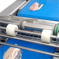 Éplucheur de poisson pangasius tilapia automatique à grande vitesse enlevant la machine à éplucher