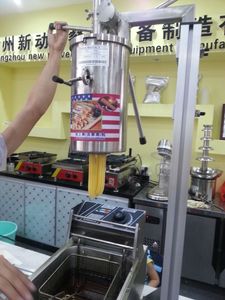 Máquina de aperitivos con freidora de 30 L, máquina de aperitivos españoles, superventas - Product Image 4