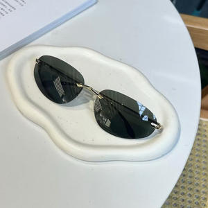 Gafas de Sol Ovaladas Sin Marco D1-20430 para Mujer, Protección UV400, Estilo Ojo de Gato Metálico Irregular, Retro Y2K, Tipo 3 - Product Image 2