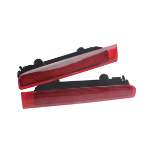 Đèn hậu LED báo hiệu phanh thứ 3, đèn xi nhan lùi, đèn hậu 7H0945097B 7E0945097E cho xe <span class=keywords><strong>VW</strong></span> <span class=keywords><strong>T5</strong></span> T6 kiểu cửa cánh/barn - Product Image 2