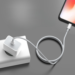 Adaptateur secteur DC 15W 3A TC-221 en matériau PC blanc pour ordinateur portable 5V/9V/12V avec courant de sortie 1,5A/1A/2A Connexion enfichable - Product Image 2