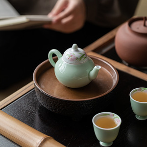 Guanlan Hand-Painted Lily Ceramic Teapot Green Bean Paste Round With Lid Kung Fu <b>Tea</b> <b>Set</b> - Product Image 4