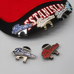 Alfileres de solapa personalizados Pins de esmalte suave con purpurina Clip de ala de sombrero personalizado para sombrero de golf