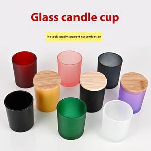 Fourniture <span class=keywords><strong>de</strong></span> <span class=keywords><strong>bougeoir</strong></span> en verre cristal <span class=keywords><strong>de</strong></span> calibre 8oz toutes sortes <span class=keywords><strong>de</strong></span> contenants d'aromathérapie colorés faits <span class=keywords><strong>maison</strong></span> bouteille vide <span class=keywords><strong>noël</strong></span> - Product Image 2