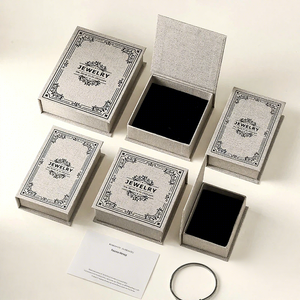 Boîte cadeau magnétique pliable de luxe noire personnalisée avec logo pour l'emballage en carton recyclé de bijoux de luxe - Product Image 5