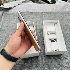 OPPA Find X6 Pro หน้าจอ AMOLED 6.1 นิ้ว 120Hz 2K รองรับ 5G ระบบปฏิบัติการ Android 13 Octa Core แรม 8GB ความจุ 256GB กล้องหน้า 32MP กล้องหลัง 50MP รองรับ CDMA LTE - Product Image 6