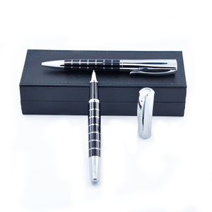 Stylo en métal noir de haute qualité pour entreprises, ensemble cadeau Exclusive avec Logo personnalisé - Product Image 1