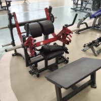 Kpeakfit Gym Plate Loaded Commercial Fitness Equipment Glute Bridge Trainer Hummer Hip Bridge Machine pour l'exercice des fessiers