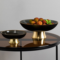 Plateau à fruits de luxe léger, plateau en verre pour table basse, plateau à fruits secs, personnalité créative de célébrité d'Internet, salon, style européen de luxe