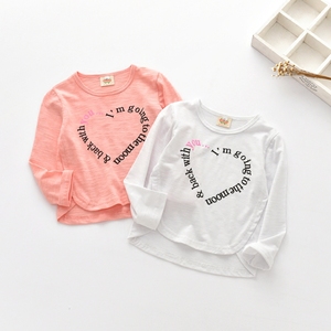T-shirt pour enfants à manches longues, col rond, ourlet incurvé, disponible sur le marché chinois - Product Image 1