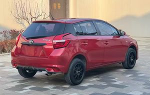 รถยนต์โตโยต้ามือ<span class=keywords><strong>สอง</strong></span> พวงมาลัยซ้าย เกียร์ออโต้ ไฮบริด พร้อมกล้องมองหลัง เบาะหนัง ยาง R15 สภาพดี - Product Image 3