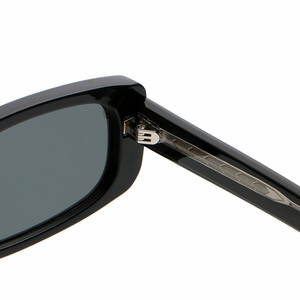 Lunettes de soleil Superhot Eyewear 80914 Tendance 2025 Rétro Audacieuses Rectangulaires UV400 - Branches Premium en Fil Métallique CP - Product Image 4