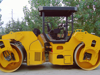 Rodillo Compactador Hidráulico de Doble Tambor SR13D-3 de 13 Toneladas, Alta Potencia, Rodillo Vibratorio para Obras de Infraestructura, en Stock, al Mejor Precio