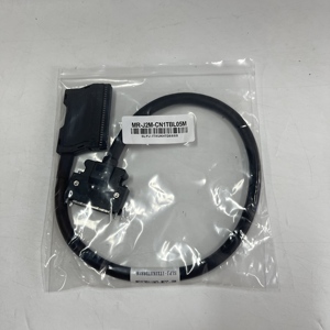 สายสัญญาณเซอร์โวมิตซูบิชิ รุ่น MR-J2M-CN1TBL05M ของแท้ 100% ใหม่เอี่ยม - Product Image 1