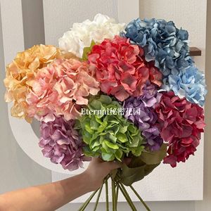 Flores de Hortensia Simuladas Alice, 72 Piezas, Flores de Seda y Plástico para Decoración de Bodas y Hogar - Product Image 1