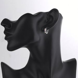 Pendientes de Aro Huggie de Plata 925 para Mujer, Chapados en Plata, Estilo Vintage, con Circonitas Cúbicas de Colores, Resistentes al Deslustre - Product Image 4