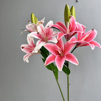 Fleurs artificielles en soie, lys à 3 têtes au toucher doux pour la décoration de mariage, la décoration intérieure, les accessoires de photographie en extérieur - Style naturel
