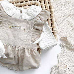 Verano vintage niños color sólido Lino algodón ropa niño bebé <span class=keywords><strong>niña</strong></span> sin mangas volante sin espalda bordado flor mameluco - Product Image 5