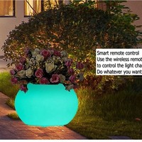 Pot de fleurs lumineux à LED pour l'extérieur Paysage créatif Pot de fleurs en plastique moulé par roulement