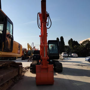 Excavatrice sur chenilles Hitachi ZX120 d'occasion 2022, 12 tonnes, marque japonaise, avec moteur, boîte de vitesses, pompe et PLC - Product Image 3