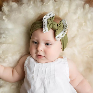Accessoire pour <span class=keywords><strong>cheveux</strong></span> de bébé YiLove, style européen et américain, décontracté, nœud en nylon ultra-doux, bandeau pour enfants - Product Image 5