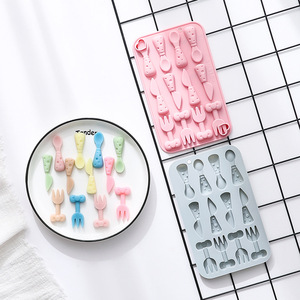 Série de moules à gâteaux en silicone antiadhésifs de qualité alimentaire réutilisables, mignons moules magnétiques en silicone pour chocolat, bonbons et glaces DIY - Product Image 6
