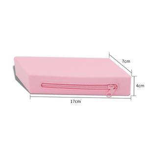 Étui à crayons en silicone personnalisé grande capacité pour l'école, impression personnalisée en gros pour enfants, sacs à crayons scolaires, pochette à crayons zippée, vente en gros - Product Image 5