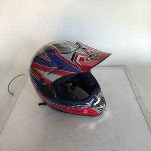 Casco de Seguridad con Diseño de Doble Visera Predator para Motocicletas y Otras Aplicaciones, Material de la Carcasa: Calcomanías - Product Image 1