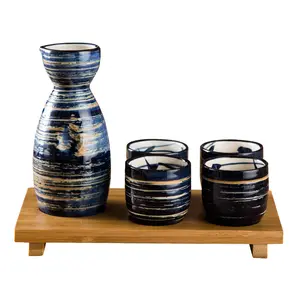 2024 nuovo all'ingrosso Vintage in ceramica liquore di vino antico Flagon Set per uso domestico porcellana giapponese Sake pentole con tazze