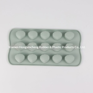 Molde de Azúcar Creativo y Práctico para Cubitos de Hielo de Grado Alimenticio, Gelatina Infantil, Chocolate con Corazón Fluido de Frijol Blanco y Botella de Cera - Product Image 6