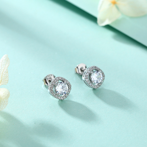 ต่างหูที่กำหนดเองกระดุมที่มี<span class=keywords><strong>สี</strong></span>สันเซอร์โคเนียโอปอลสีแดง<span class=keywords><strong>สี</strong></span>ฟ้า CZ โรเดียมชุบ925ต่างหูกระดุมเงิน - Product Image 5