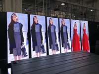 Display LED P3 per Pubblicità Interna di Ristoranti, Poster LED HD, Insegna Pubblicitaria, Schermo LED a Specchio
