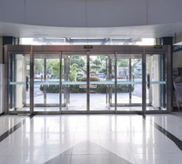Porte coulissante anti-feu à ouverture automatique avec fonction panique pour sorties de secours en milieu hospitalier, centre commercial et aéroport