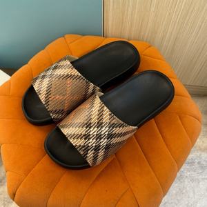 Sandalias de Playa para Hombre de Verano, Cerradas, de Cuero Genuino de Alta Calidad, Ligeras, Suaves, Impermeables, para Deportes al Aire Libre, con Suela Antideslizante - Product Image 1