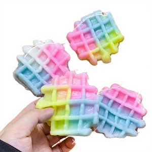 Juguete Sensorial Antiestrés de Goma Suave TPR con Forma de Waffle, Mini Mochi Squishy, Regalo Creativo para Aliviar el Estrés - Product Image 3