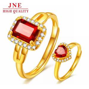 Anillo en forma de corazón de circón con incrustaciones de <span class=keywords><strong>granate</strong></span> de moda europea y <span class=keywords><strong>americana</strong></span>, anillo de piedras preciosas cuadrado rojo abierto de oro de 18 quilates para <span class=keywords><strong>mujer</strong></span> - Product Image 1
