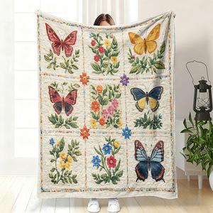 Manta de Franela con Motivo Floral, Manta Ligera y Transpirable para Cama, Sofá o Sillón, Impresión Personalizada, Venta al Por Mayor - Product Image 5