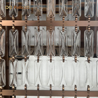 Paravent moderne de luxe en acier inoxydable doré et verre cristal avec éclairage LED pour hall d'hôtel, salon, séparateur décoratif