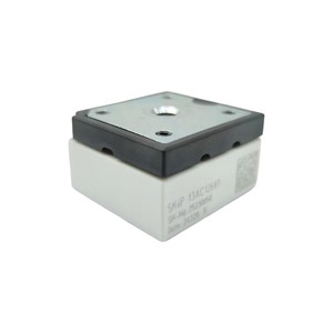 โมดูลจ่ายไฟ SKiiP13AC126V1 13AC126V1 CIB IPM 1200V 25A MiniSKiiP II วงจรรวมเรียงกระแสเบรกอินเวอร์เตอร์ - Product Image 1