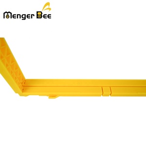 Juego Completo de Herramientas para Apicultura Menger Bee Mejorado - Nueva Caja Transparente de PET para Miel en Forma de Panal, 8 Piezas, Langstroth - Product Image 3