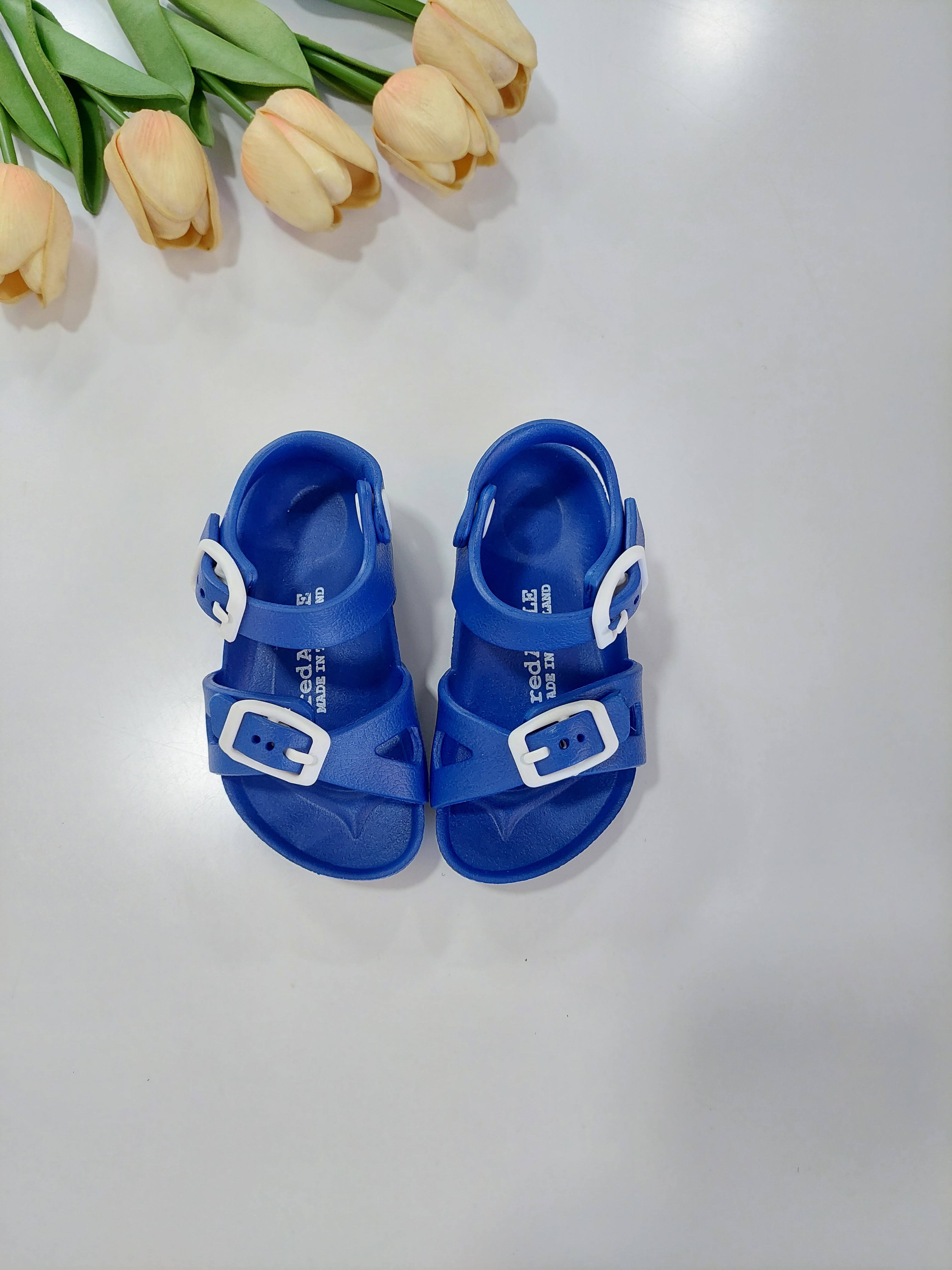 สีน้ำเงินเข้ม