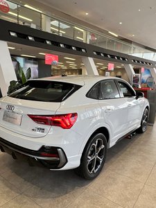 Nouvelles voitures compactes SUV <span class=keywords><strong>Audi</strong></span> <span class=keywords><strong>Q3</strong></span> <span class=keywords><strong>Sportback</strong></span> 2026 Version 40 TFSI à essence de haute qualité à prix abordable à vendre - Product Image 2