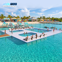 Plateforme flottante gonflable Jooloog Cabanas & Platforms avec terrain de pickle-ball