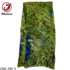 Colorful Indiano Modello di Fiore di Alta Qualità 100% Ha Stampato <span class=keywords><strong>Chiffon</strong></span> di Seta Tessuto <span class=keywords><strong>per</strong></span> il Vestito - Product Image 6