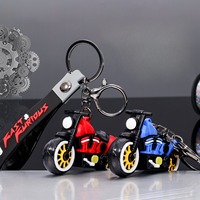 Gantungan Kunci Motor Kreatif Kecil Keren, Gantungan Kunci Motor Boneka Kartun 3D untuk Pasangan, Liontin Tas Ransel