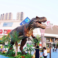 Modèle de dinosaure Spinosaurus grandeur nature du Parc des Dinosaures