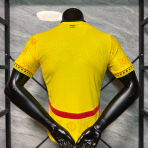 Camiseta de Fútbol Retro Clásica Estilo Vintage, Transpirable, Ligera, de Manga Corta para Verano con Cuello Estilizado - Product Image 1