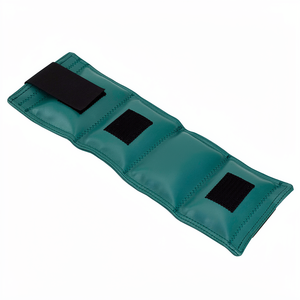 CanDo <span class=keywords><strong>Poids</strong></span> de <span class=keywords><strong>cheville</strong></span> et de poignet durables avec fermeture auto-agrippante - 1,8 <span class=keywords><strong>kg</strong></span> Turquoise Modèle <span class=keywords><strong>10</strong></span>-0208 - Alternative aux haltères - Product Image 1